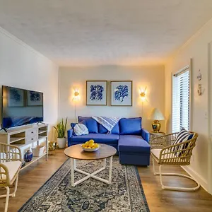 https://hilton-head-resort-retreat-with-pool-and-beach-access.top-hotels-in-savannah.com