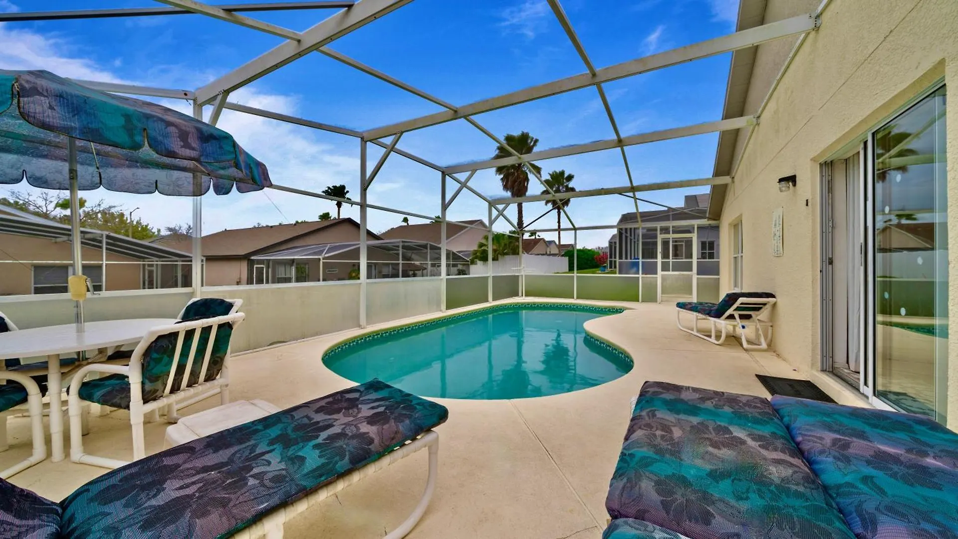 Luxurious Private Heated Pool Villa Close To Disney Davenport