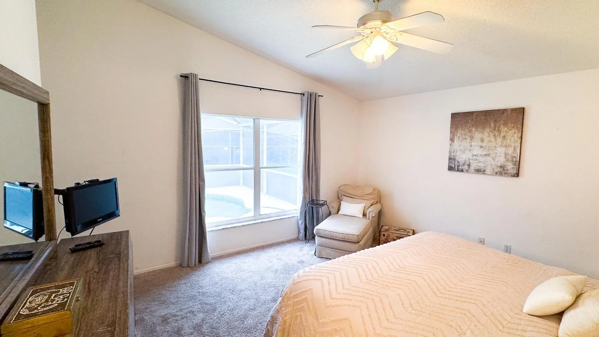 Luxurious Private Heated Pool Villa Close To Disney Davenport